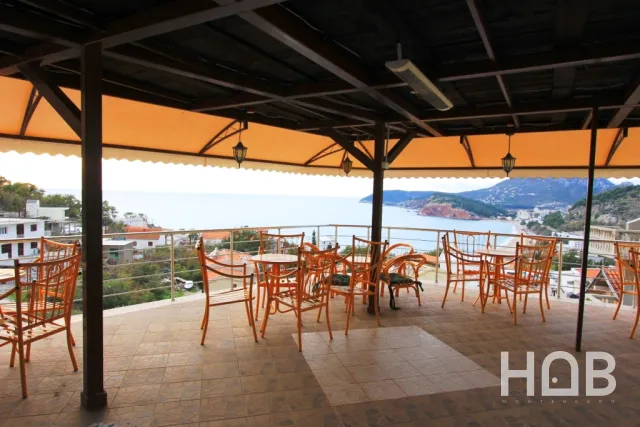 Na prodaju, Hotel, 1200 m², Bar
