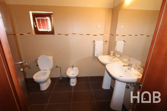 Na prodaju, Hotel, 650 m², Herceg Novi
