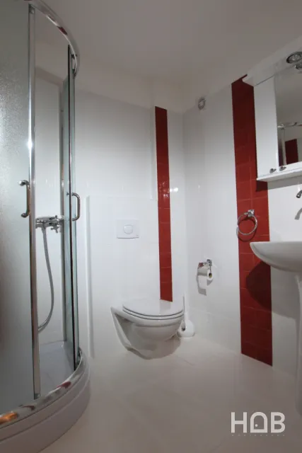En venta, Hotel, 650 m², Budva