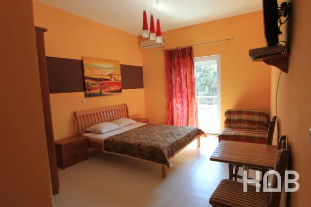 En venta, Hotel, 650 m², Budva