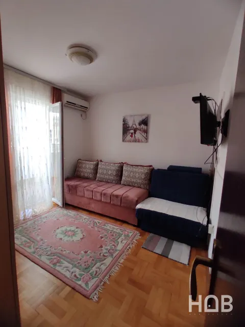 Na prodaju, Stan, 60 m², Budva