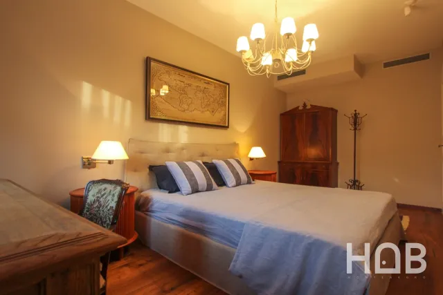 Na prodaju, Stan, 192 m², Budva