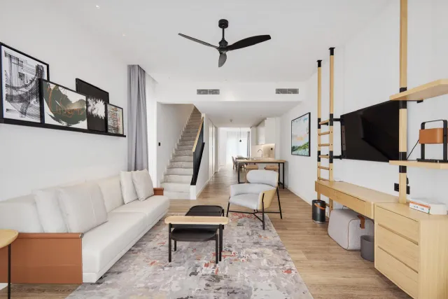 Na prodaju, Stan, 191 m², Tivat