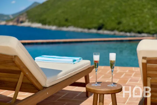 Na prodaju, Vila, 800 m², Herceg Novi