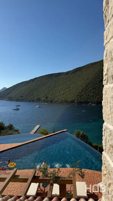 Na prodaju, Vila, 800 m², Herceg Novi