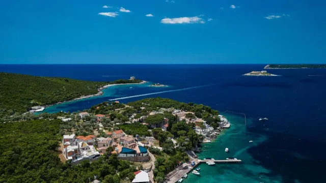 Na prodaju, Vila, 800 m², Herceg Novi