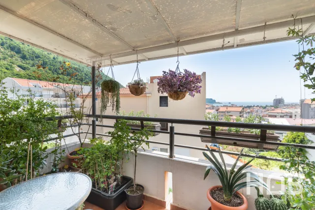 Na prodaju, Stan, 42 m², Budva