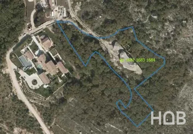 En venta, Terreno, 7715 m², Budva