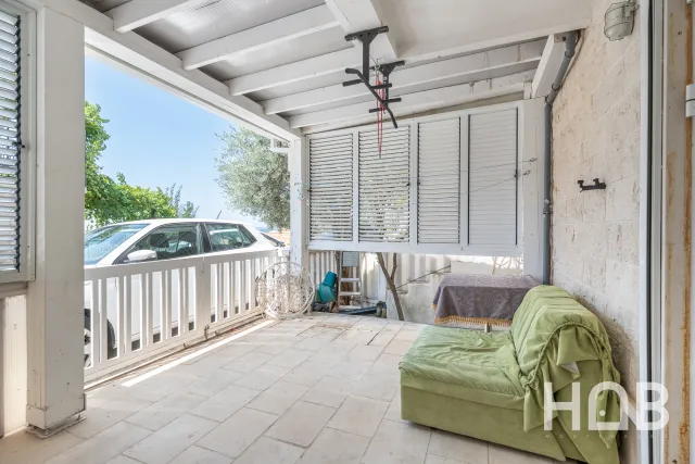 Dvosoban stan na prodaju u Budvi, 77 m²