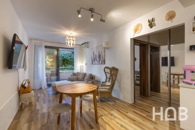 Na prodej, Byt, 57 m², Budva