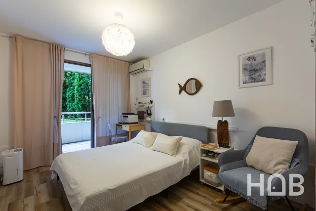 Na prodej, Byt, 57 m², Budva