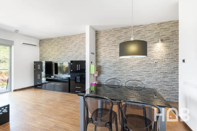 出售, 公寓, 71 m², Budva
