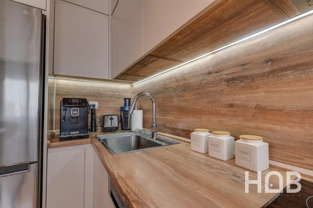 Na prodaju, Stan, 63 m², Tivat