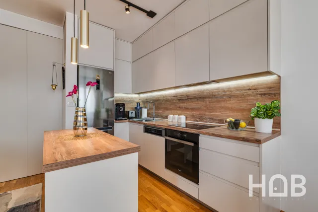Na prodaju, Stan, 63 m², Tivat