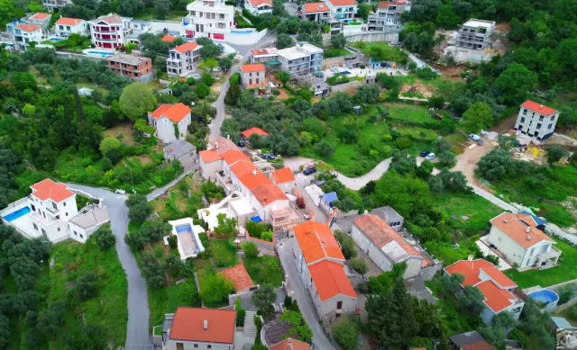 Na prodej, Plot, 1200 m², Budva